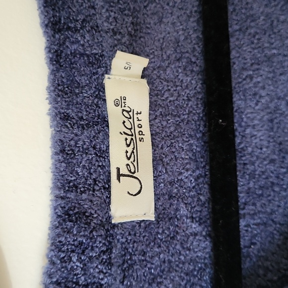 Jessica Sport  V Neck Sweater - Picture 3 of 6